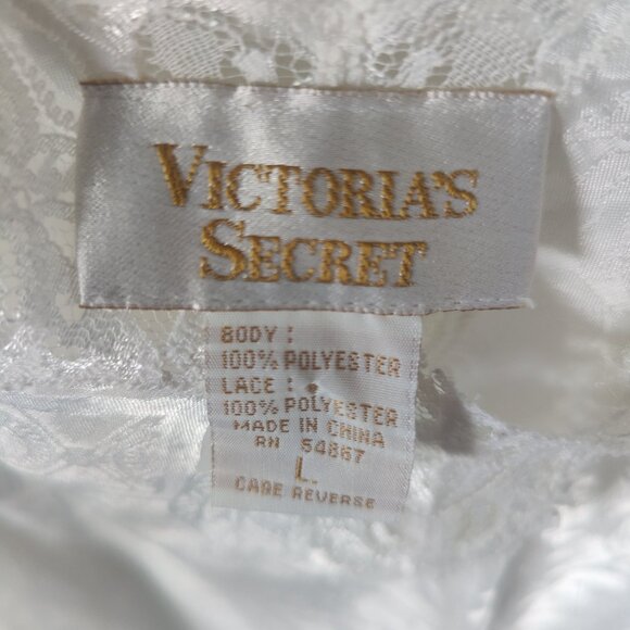 VTG Victoria's Secret Gold Label Adjustable Spaghetti Strap Lace Trim Nightgown - Picture 3 of 5